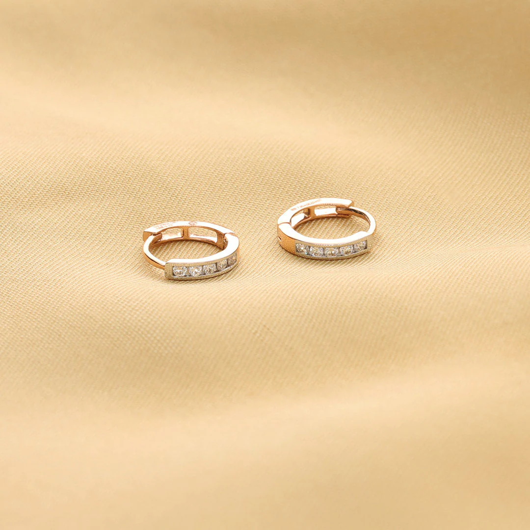 Vera Rounds Diamond Earring - Image 7